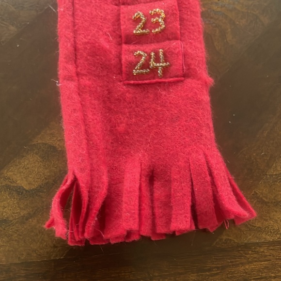 Candy Cane Holder Adventure Calendar Adorable Felt Snowman - Picture 7 of 13